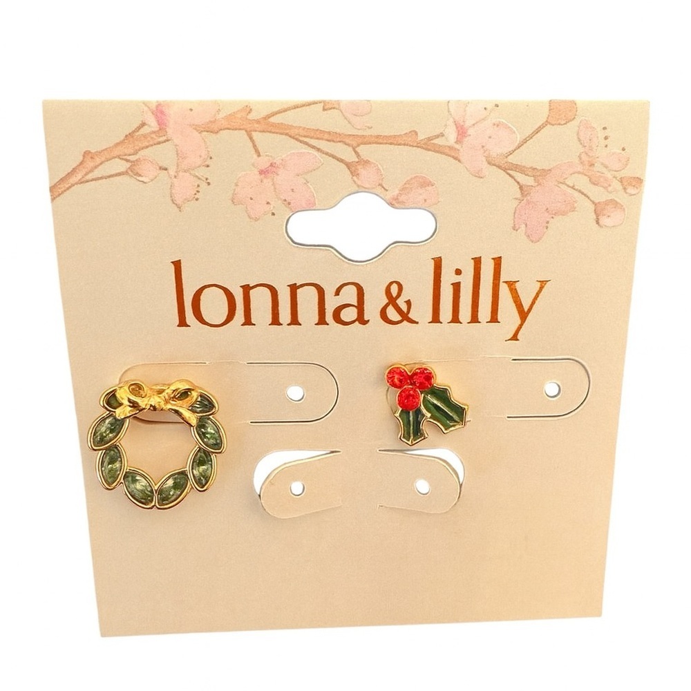 Lonna & Lilly Holiday Mismatch‎ Earrings Festive Wreath & Holly OS